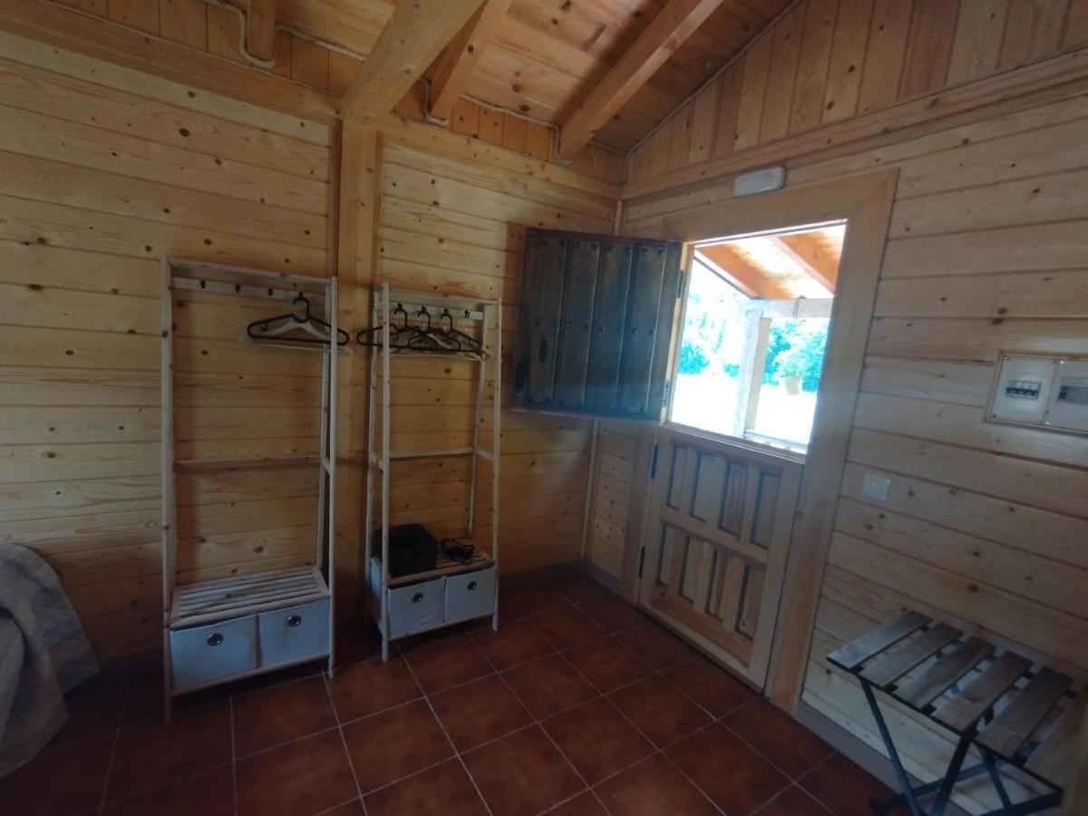 Camping La Zarapica - Palacios Del Sil ภายนอก รูปภาพ